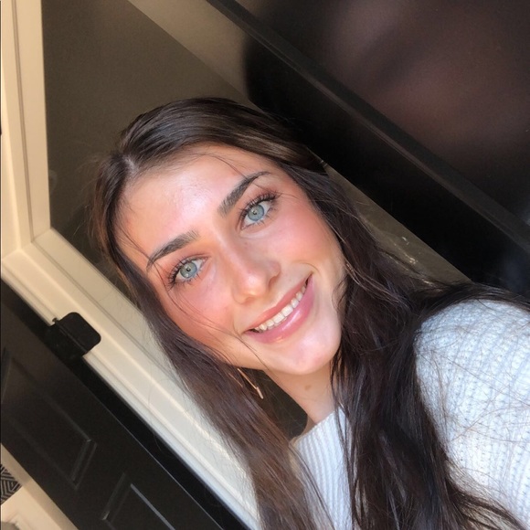 Meet your Posher, Zoey - Picture 1 of 1